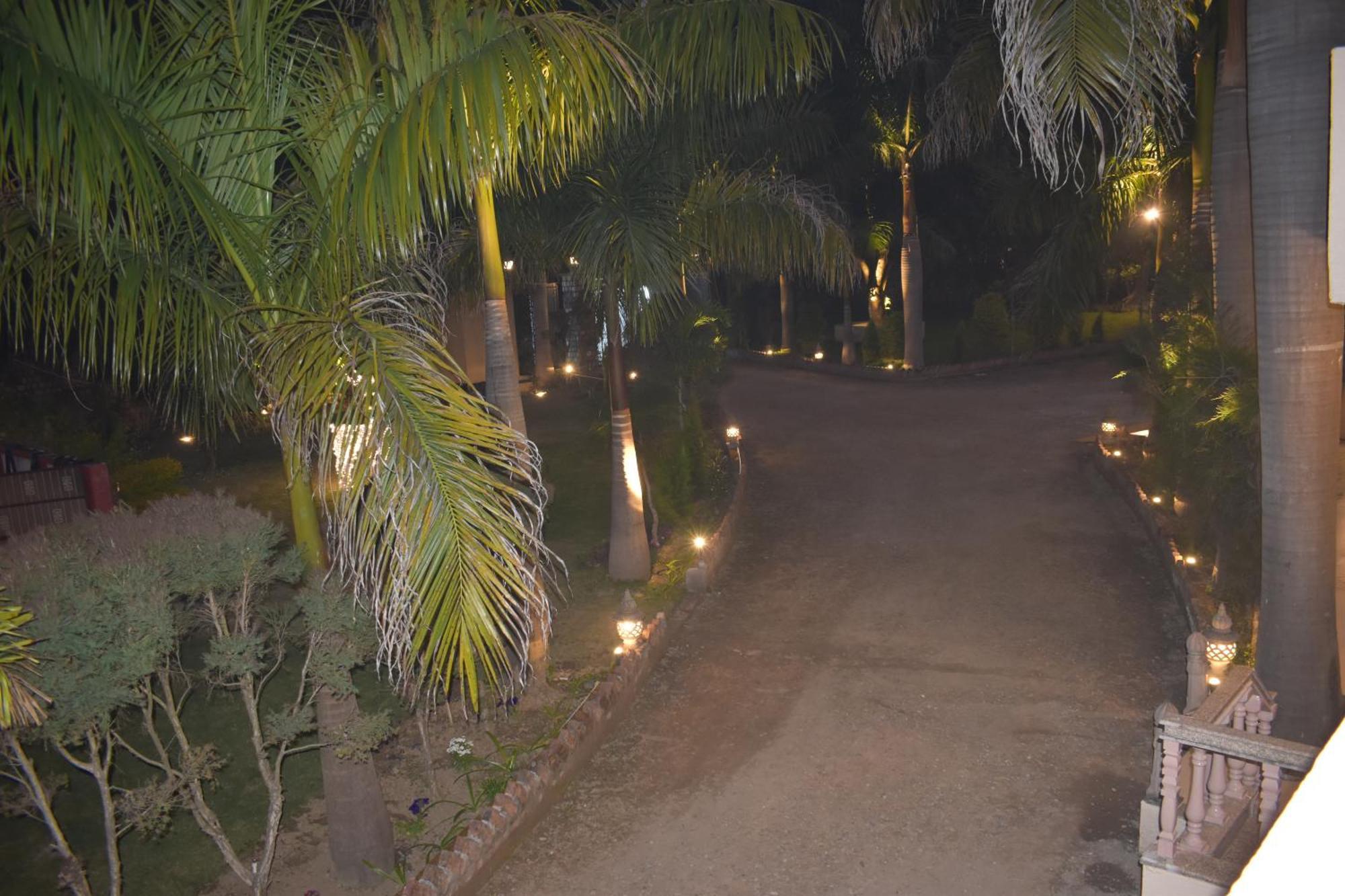 3Acres Resorts Dehradun Exterior photo